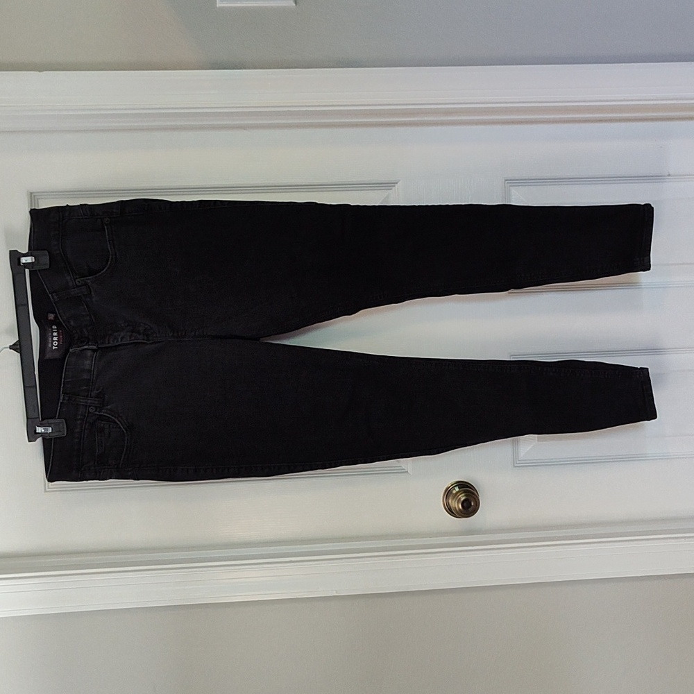 Torrid Bombshell Skinny 16R